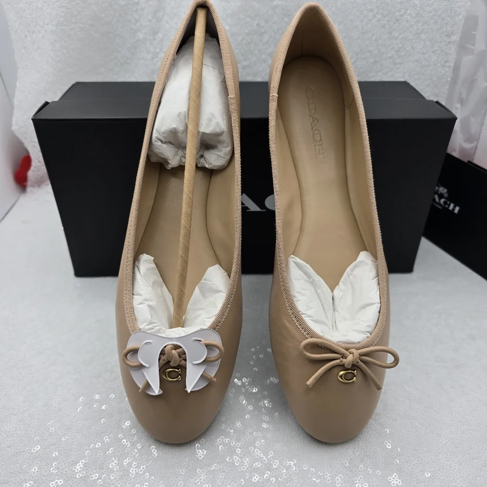 Coach Abigail Smooth Leather Ballet Flats Classic Casual Neutral Beechwood 9.5